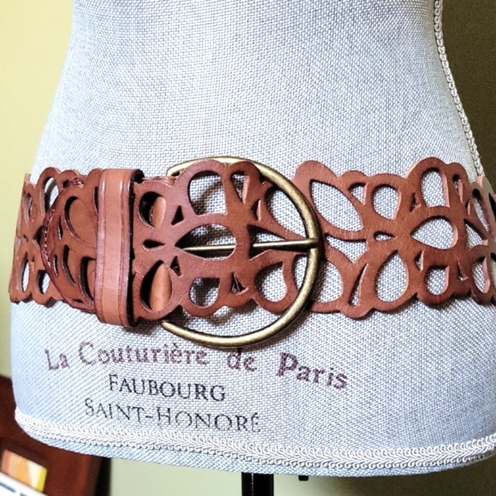 Garnet Hill Brown Cutout Leather Belt